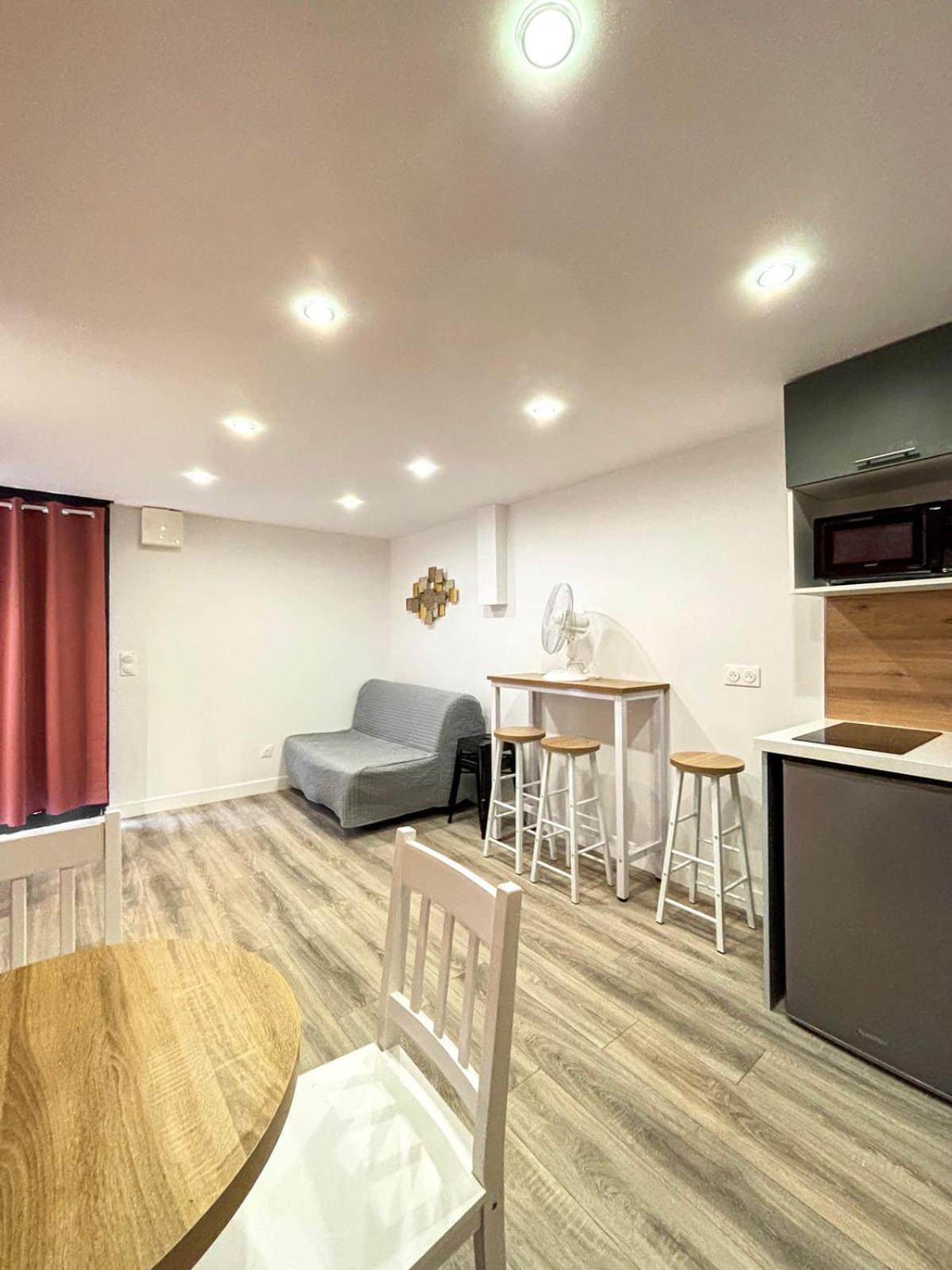 Nets Inn Apartments - Robida Paris Exteriör bild